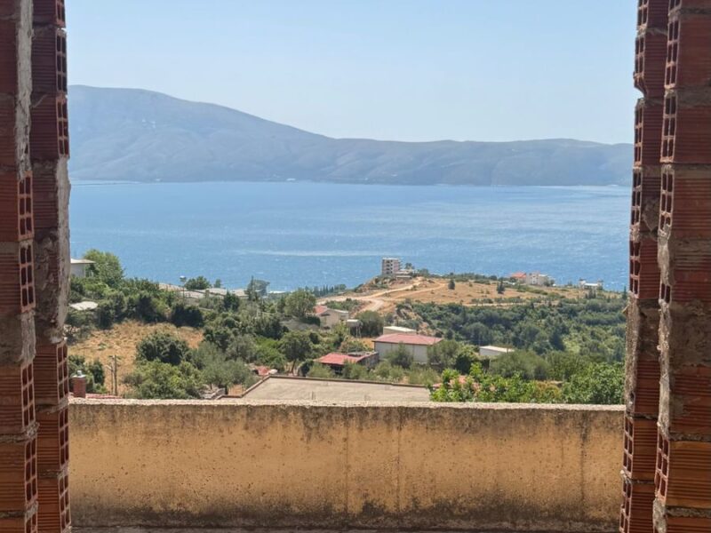 SHITET NDËRTESA NË RADHIMË,VLORË