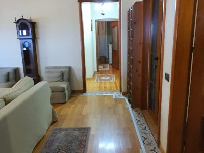 SHITET APARTAMENT PRANE SHKOLLES LEF SALLATA.VLORE