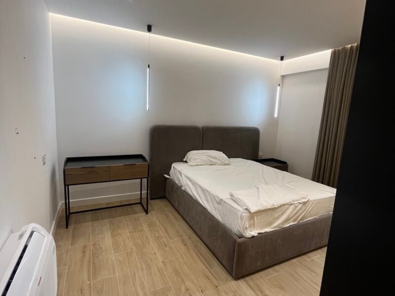 Shitet apartament🔥Tek shkolla e muzikes,Vlorë📍