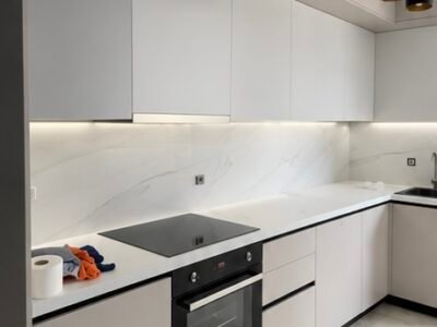 Shitet apartament tek Qytet studenti,Tirane