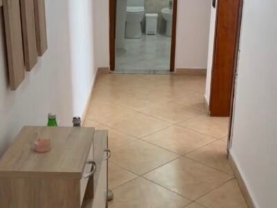 Shitet Apartament tek Mr.Greek,Vlore