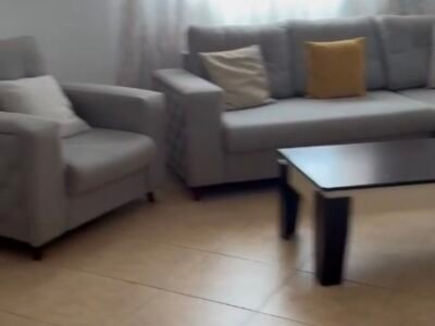 Shitet Apartament tek Mr.Greek,Vlore