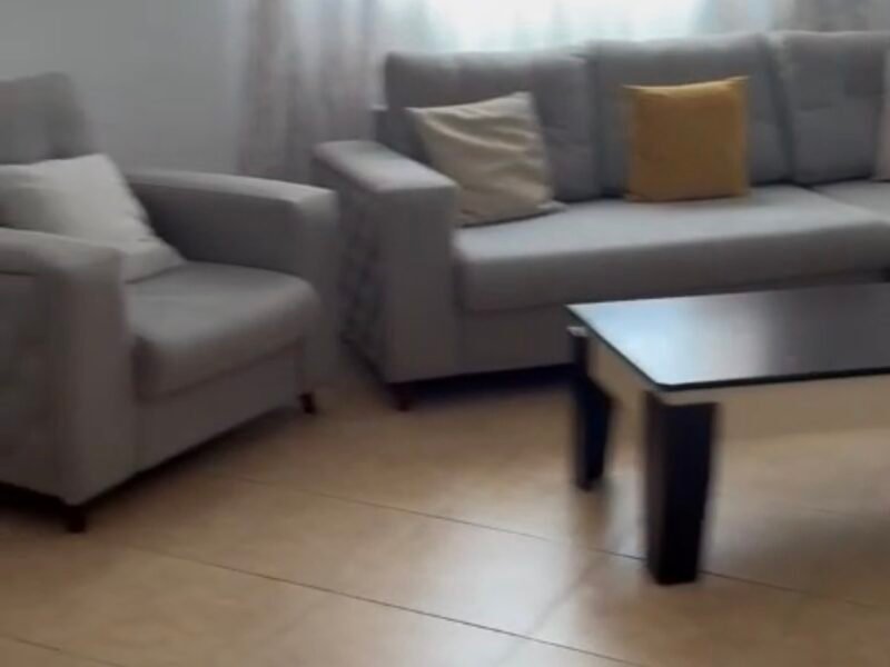 Shitet Apartament tek Mr.Greek,Vlore