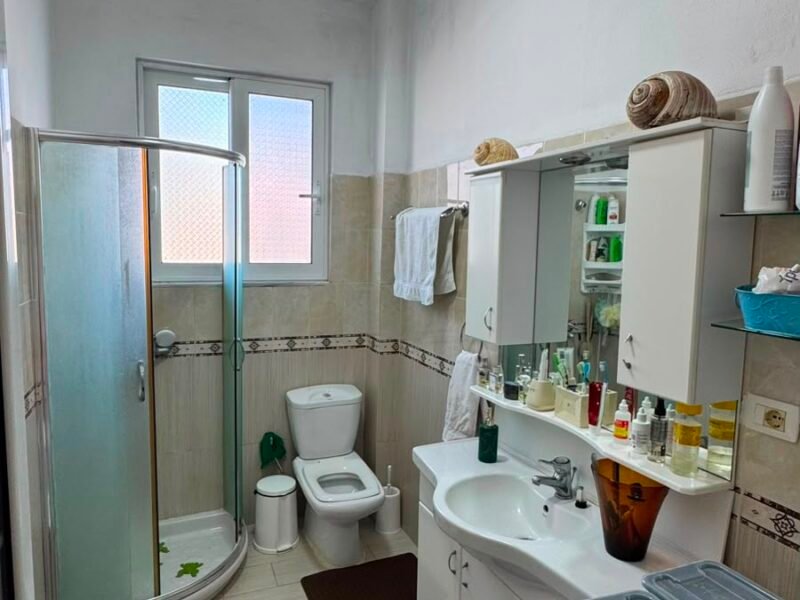 SHITET APARTAMENT🏠Rruga Gjergj.Arianiti,Sarandë📍